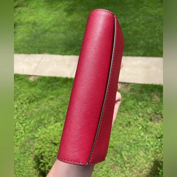 NEW Michael Kors Callie Cherry Red Leather Large Wallet Turn Lock Gold Hardware - Picture 12 of 17